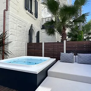 https://casa-riva.emilia-romagnahotels.net